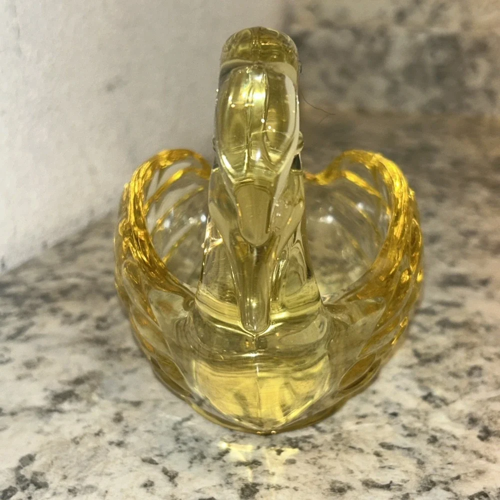 Vintage Viking Glass Amber Swan Candy‎ Dish 4.5